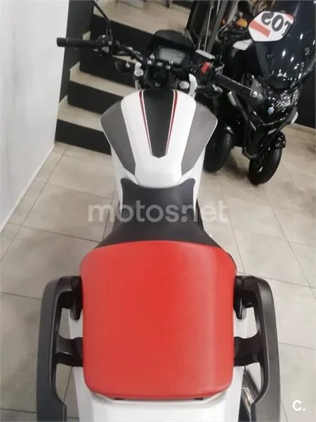 Honda NC 750 S – Vista 6