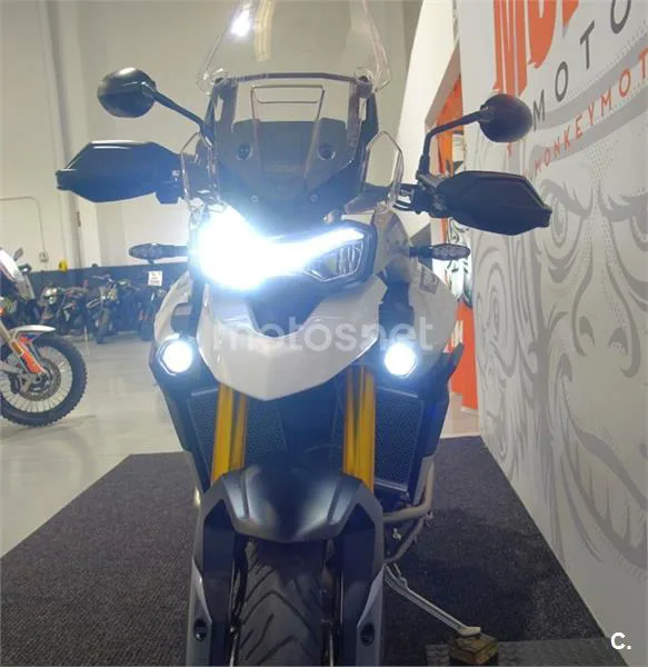 Triumph Tiger 900 – Vista 12