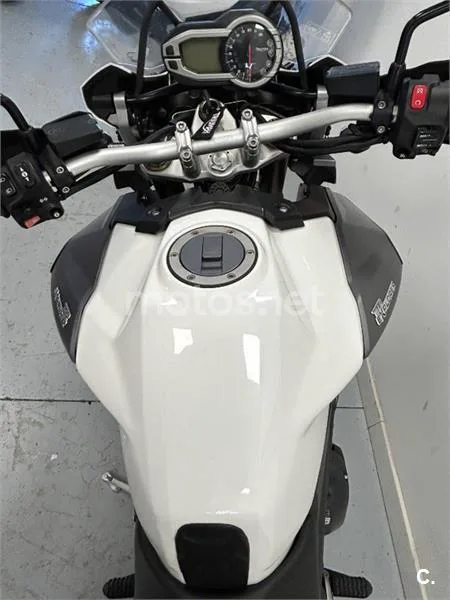 Triumph Tiger Explorer - Vista 7