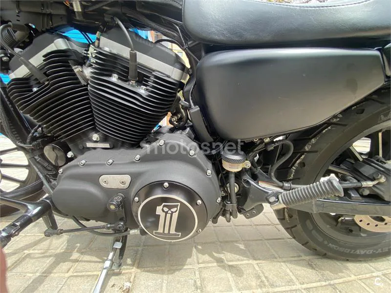 Harley-Davidson Sportster 883 - Vista 6