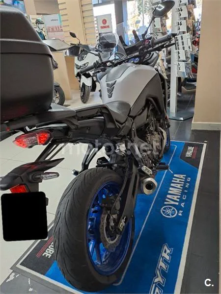 Yamaha Tracer 7 – Vista 6