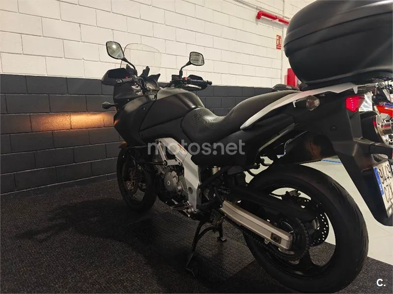 Suzuki V-Strom 650 – Vista 5