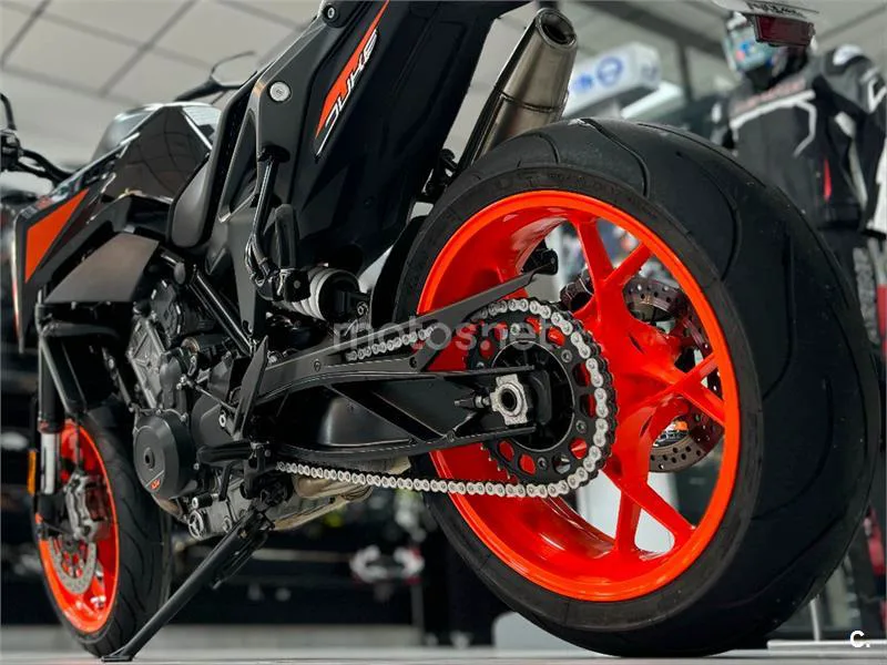 KTM 790 – Vista 7