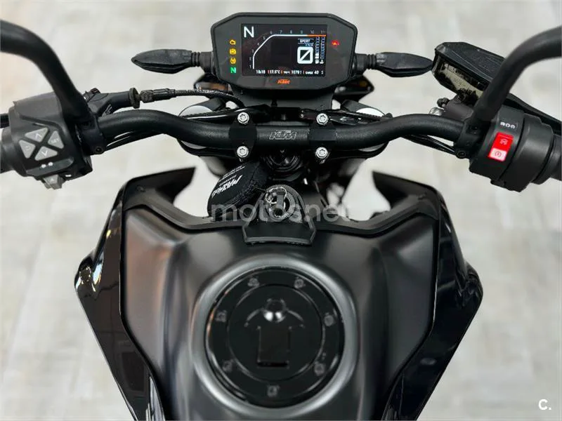 KTM 790 – Vista 8