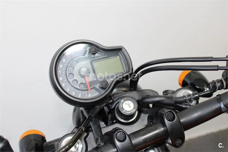 Hyosung Aquila GV 125 S – Vista 13