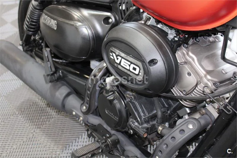 Hyosung Aquila GV 125 S – Vista 23