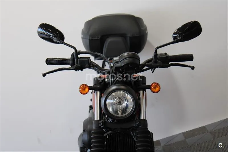 Hyosung Aquila GV 125 S – Vista 4