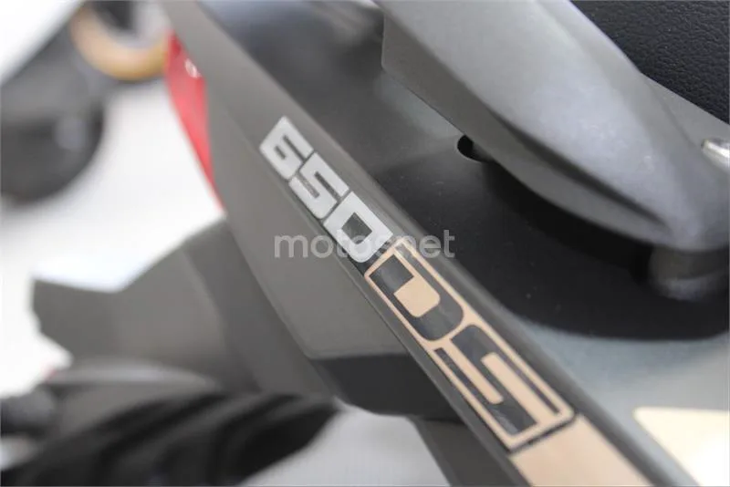 Voge 650DS - Vista 17