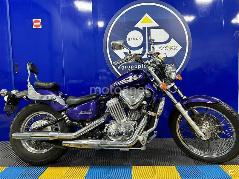 Honda VT 600 C Shadow – Vista 5