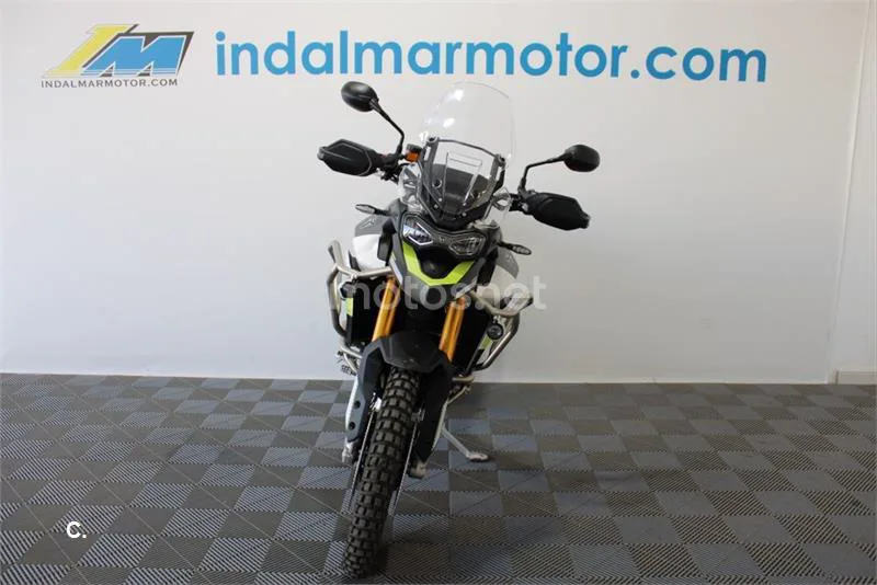 Triumph Tiger 900 – Vista 3