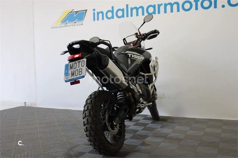 Triumph Tiger 900 – Vista 8