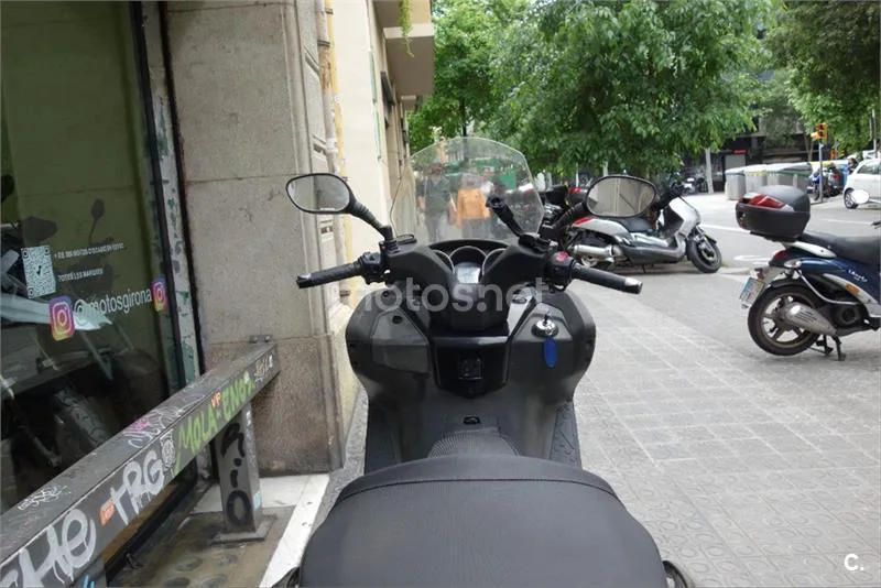 Kymco Super Dink 300 – Vista 6