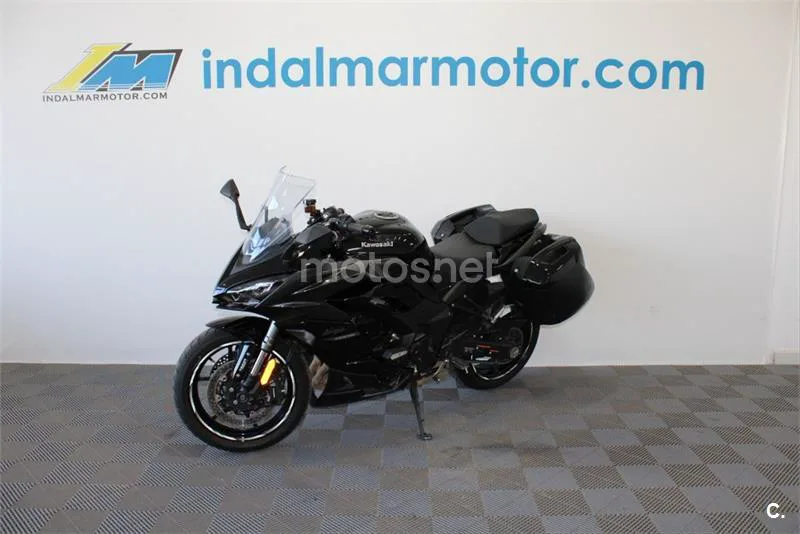 Kawasaki Ninja 1000 SX – Vista 4