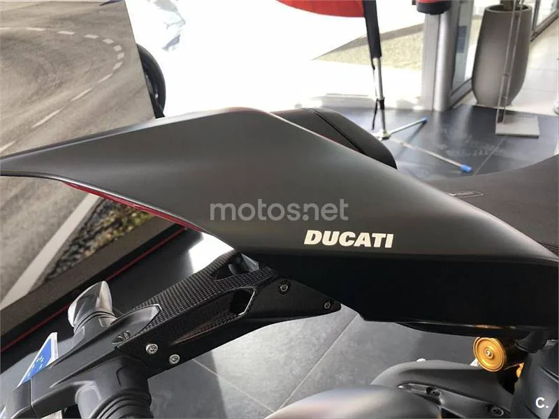 Ducati Streetfighter V4 – Vista 11