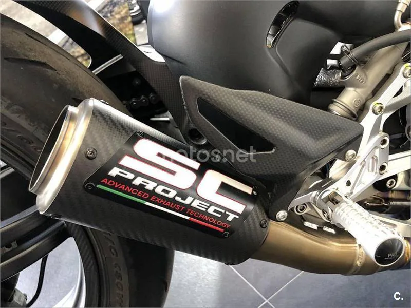 Ducati Streetfighter V4 – Vista 13