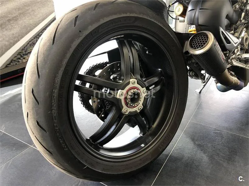 Ducati Streetfighter V4 – Vista 17