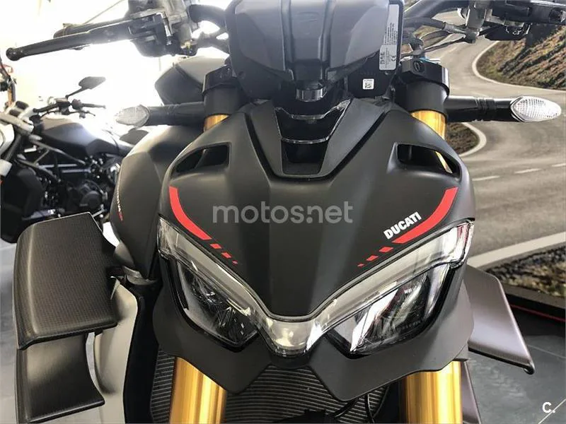 Ducati Streetfighter V4 – Vista 4