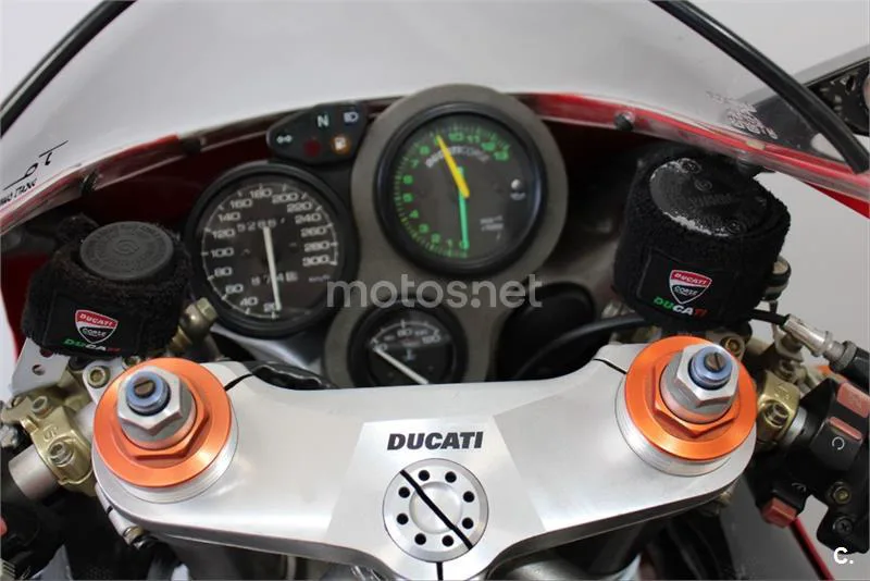 Ducati 748 – Vista 19