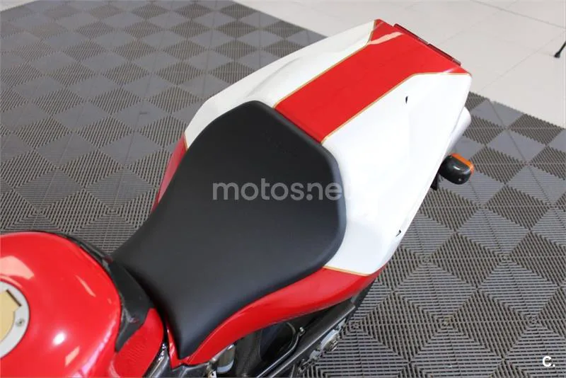 Ducati 748 – Vista 23