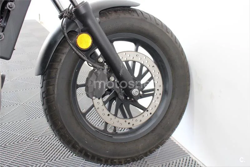 Honda CMX 500 Rebel – Vista 12