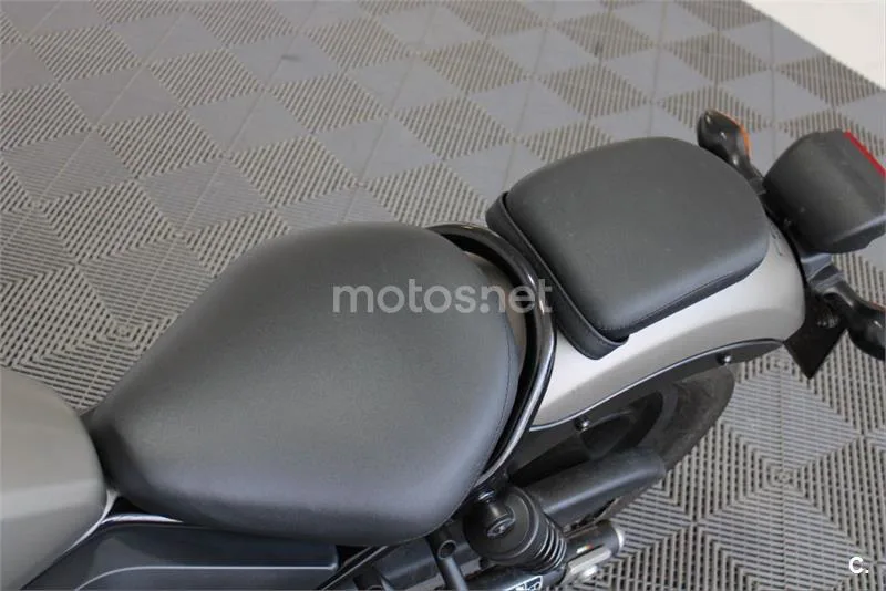 Honda CMX 500 Rebel – Vista 17