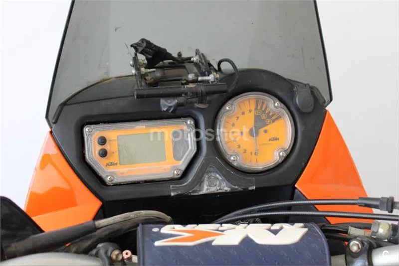 KTM 990 Adventure – Vista 15
