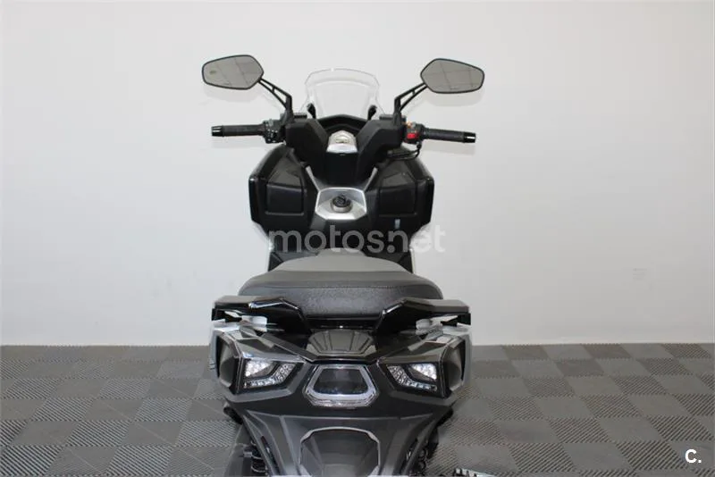 Kymco DTX 125 – Vista 9