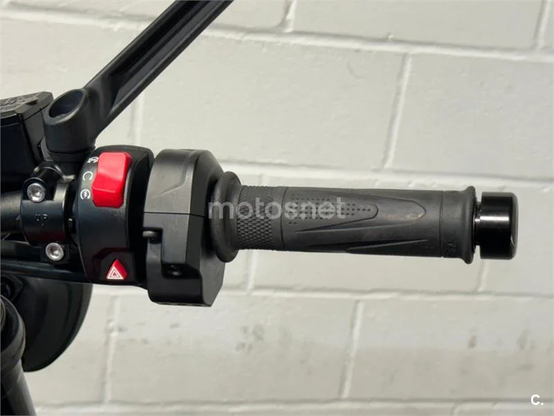 Triumph Street Triple – Vista 7