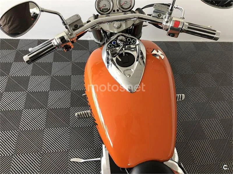 Kawasaki VN 1600 Mean Streak – Vista 12