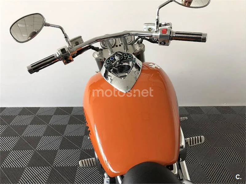 Kawasaki VN 1600 Mean Streak – Vista 8