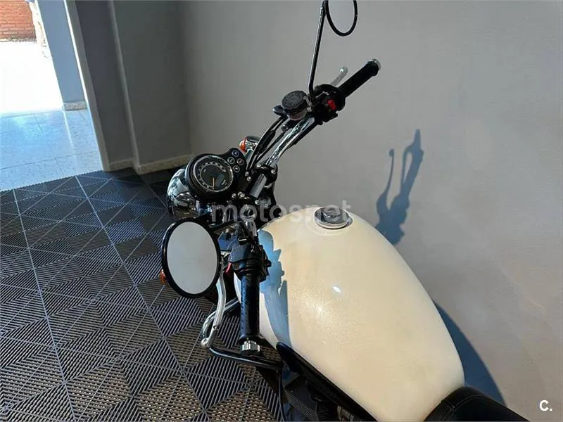 Triumph Bonneville SE – Vista 7