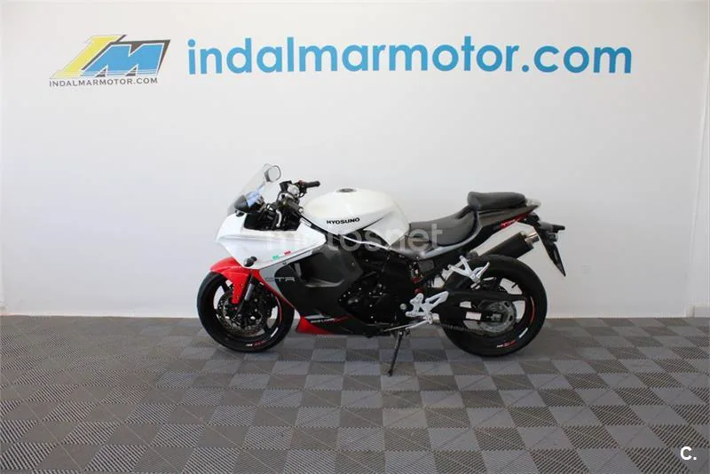 Hyosung Aquila GV 650i Pro – Vista 5