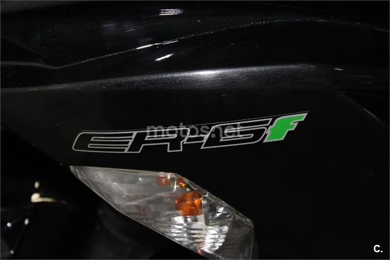 Kawasaki ER-6F – Vista 13