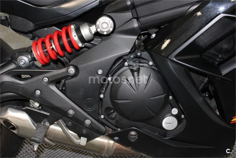 Kawasaki ER-6F – Vista 15
