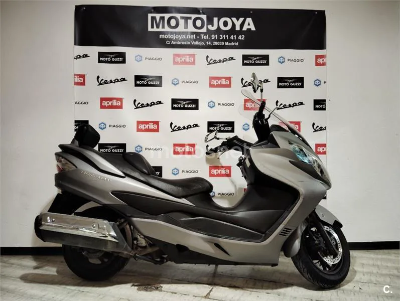 Suzuki Burgman 400 – Vista 5