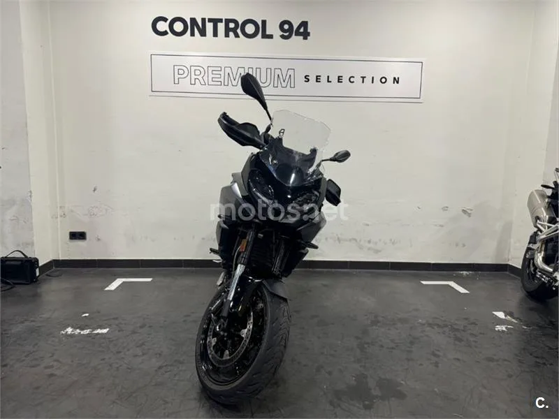 BMW F 900 XR – Vista 3