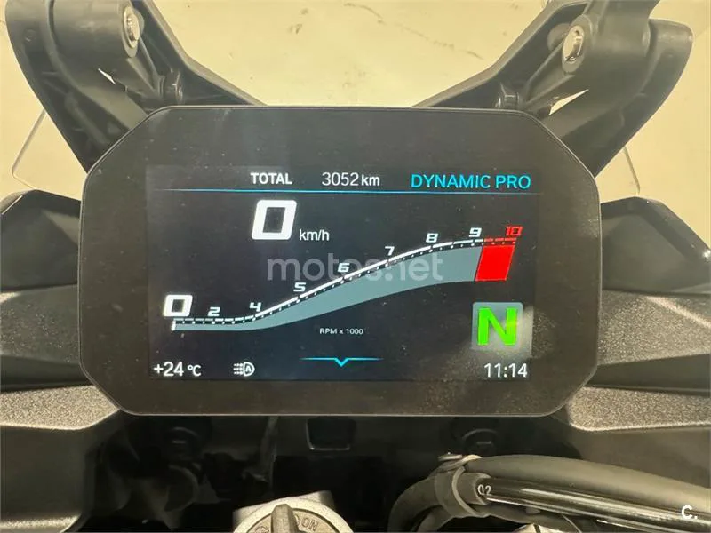 BMW F 900 XR – Vista 8