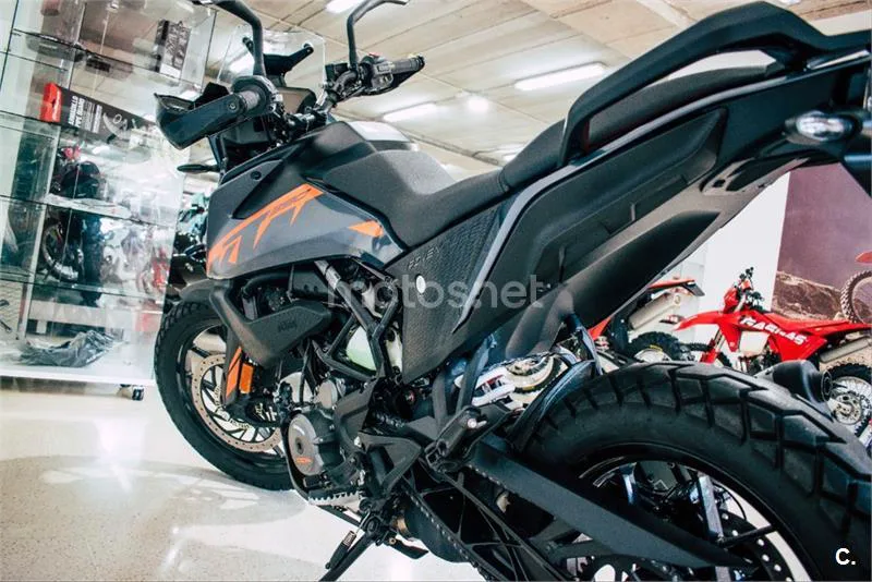 KTM 390 – Vista 6