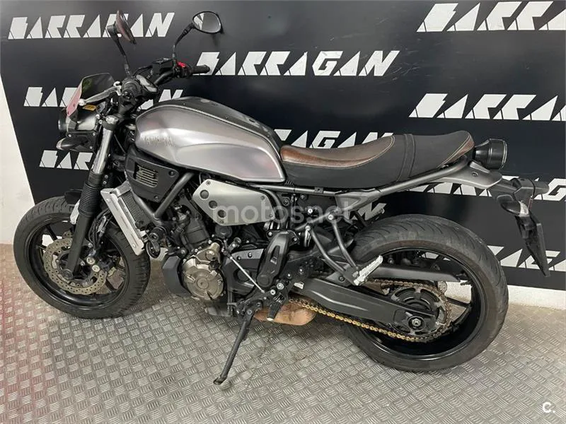 Yamaha XSR 700 – Vista 5