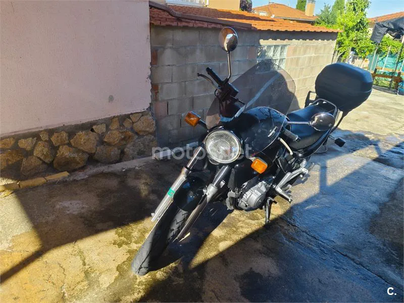 Honda CB 500 – Vista 2