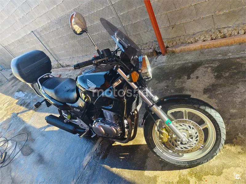 Honda CB 500 – Vista 5