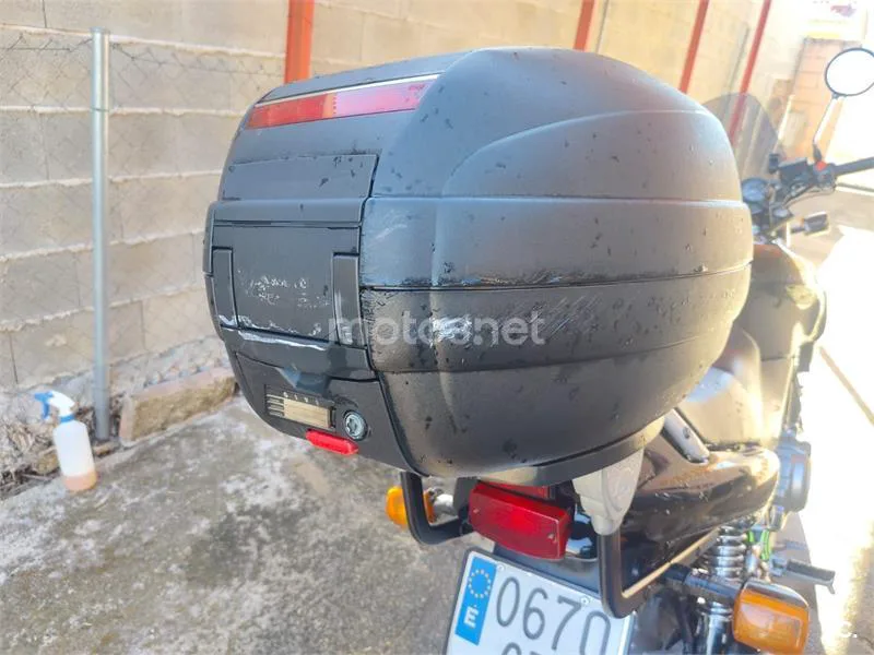 Honda CB 500 – Vista 9