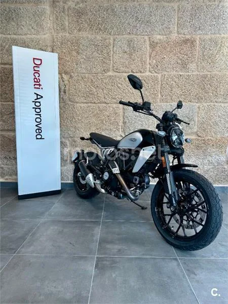 Ducati Scrambler – Vista 3
