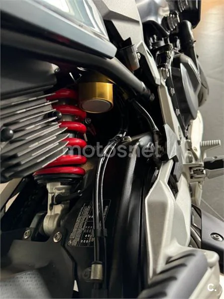 BMW F 900 R - Vista 6