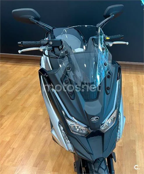 Kymco DTX 350 – Vista 6
