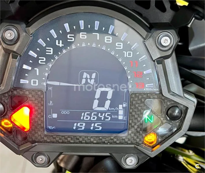 Kawasaki Z900 – Vista 9