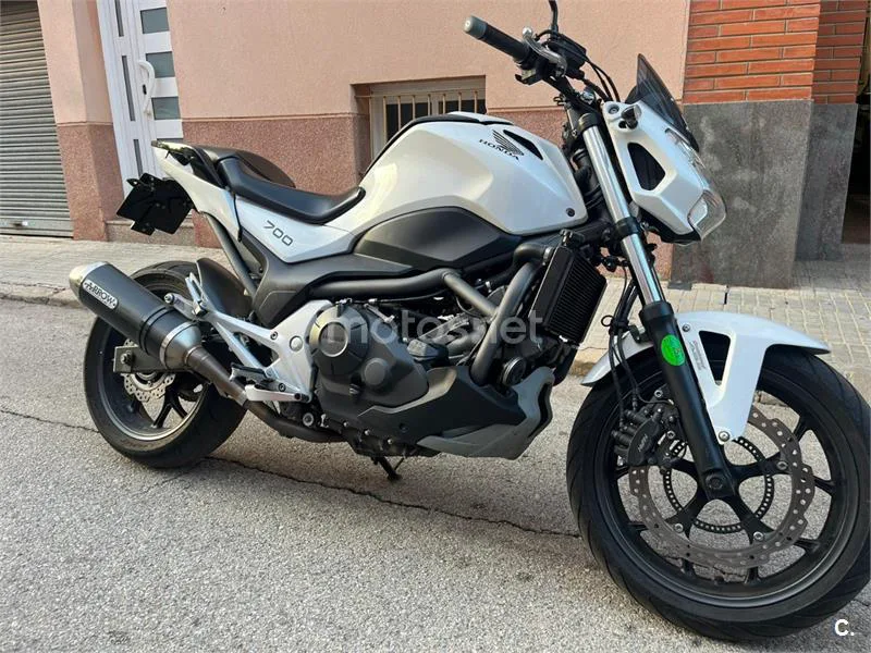 Honda NC 700 S – Vista 15