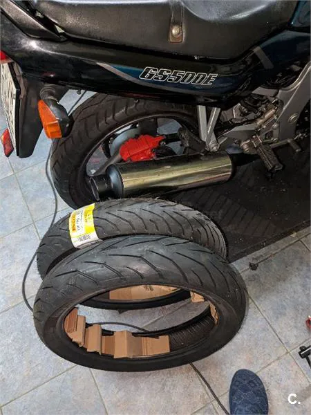 Suzuki GS 500 E – Vista 12