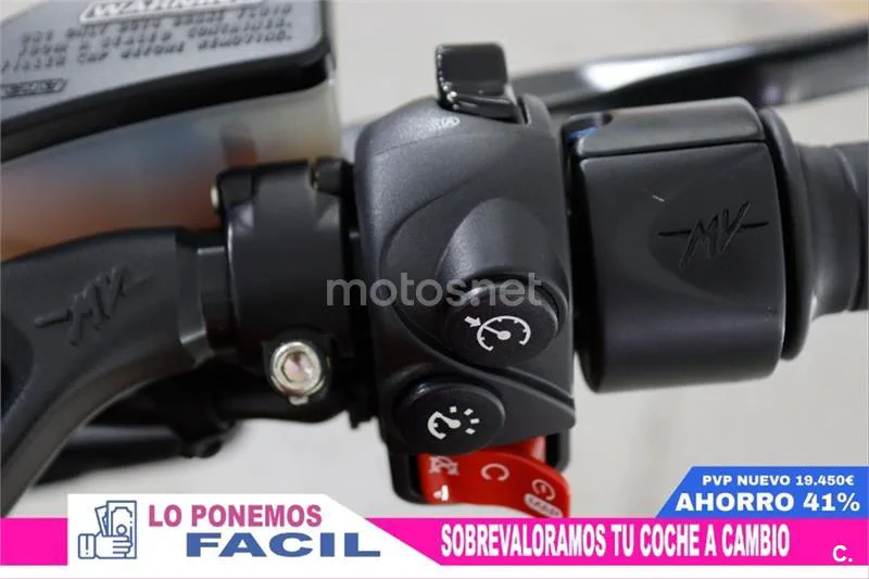MV Agusta Dragster 800 – Vista 12
