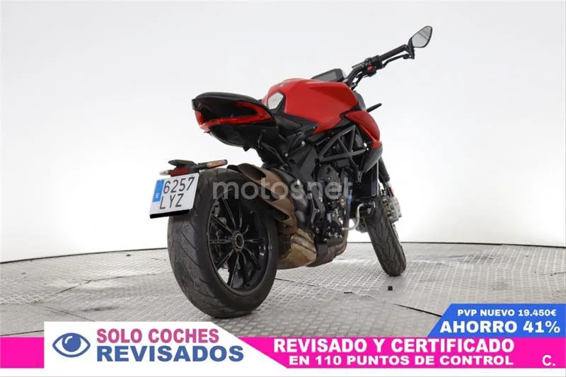 MV Agusta Dragster 800 – Vista 3